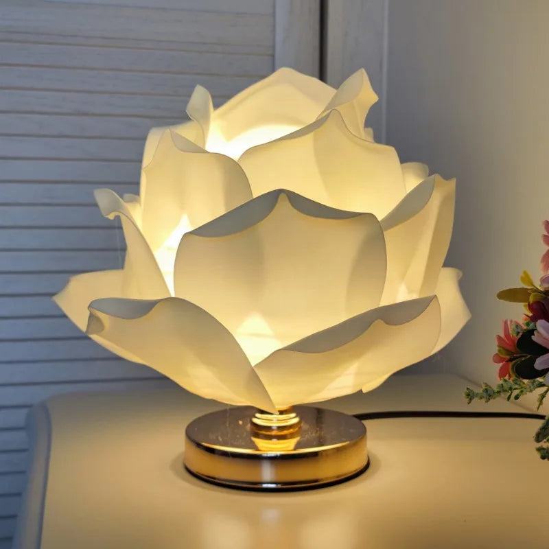 Rose Desk Lamp Novelty Light Decorative Girls Bedroom Lotus Mood Lamps Small Atmosphere Lights with Shade Rooms Decorations